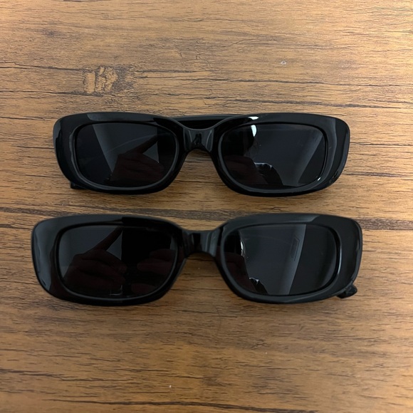 Unknown Accessories - 2 Pairs of Black Women’s Y2K Style Rectangle Frame Sunglasses